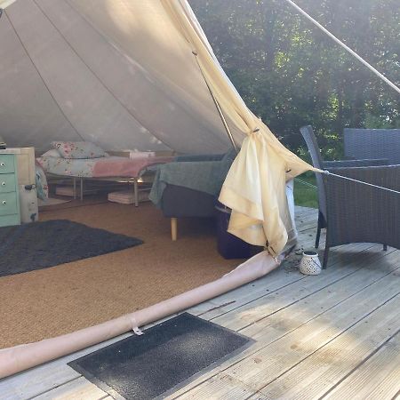 Blond Fonclaire Holidays Glamping 'Luxury Camping' المظهر الخارجي الصورة