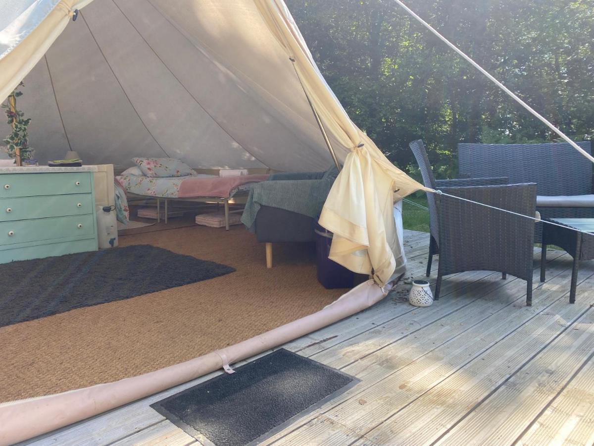 Blond Fonclaire Holidays Glamping 'Luxury Camping' المظهر الخارجي الصورة